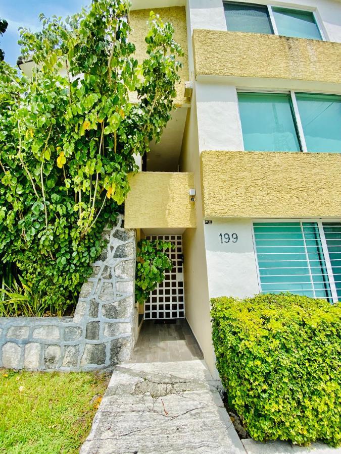 Apartamento Calido Y Moderno En La Entrada De La Zona Hotelera Cancún Exteriör bild